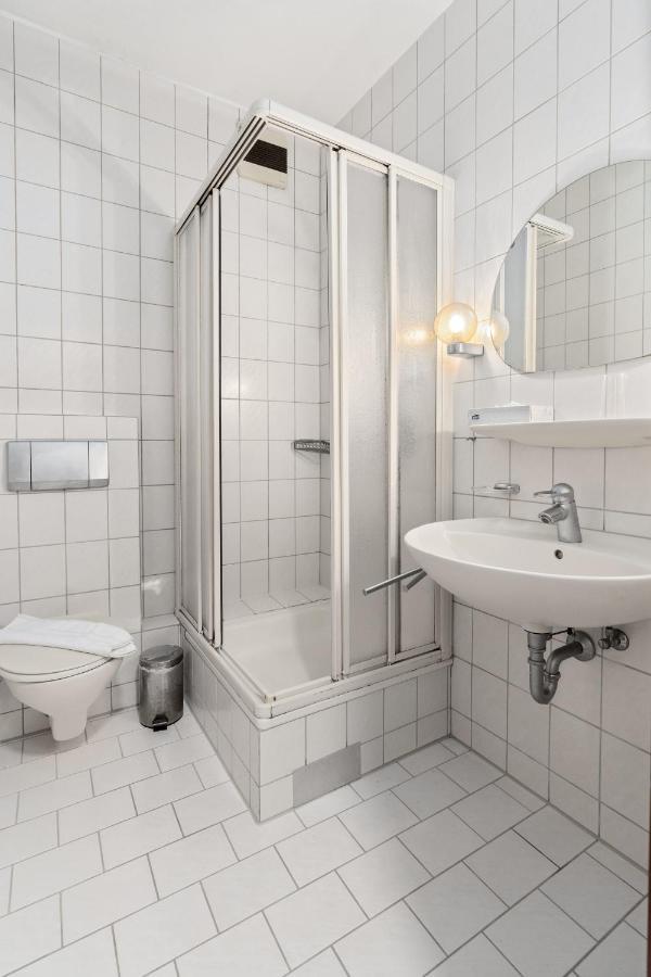 Hotel Adler FDH Екстериор снимка